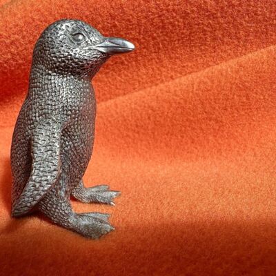 Penguin orange edited Thumbnail